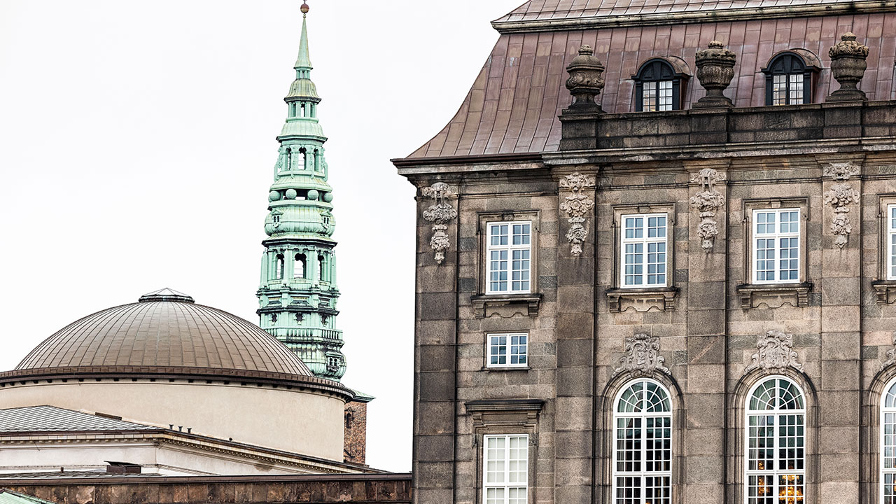 Dansk politik skal tilbage på reformkursen